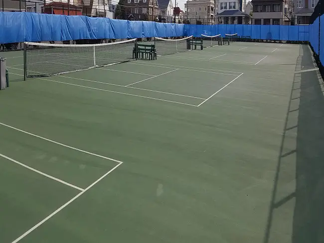 Best tennis clubs Atlantic City buy rackets courts your area