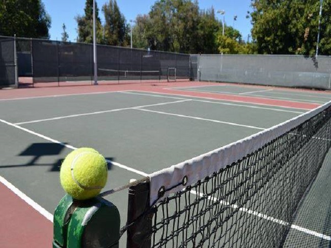 Best tennis clubs Columbus buy rackets courts your area